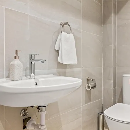 빌라 Serenity Waves 12