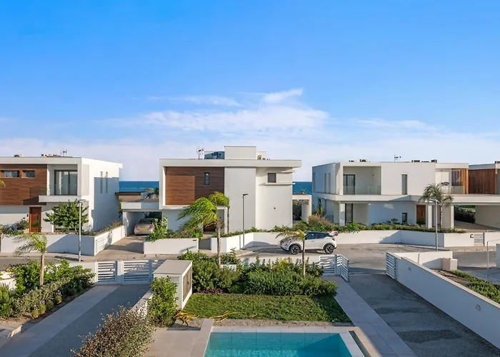 Serenity Waves 12 Villa *